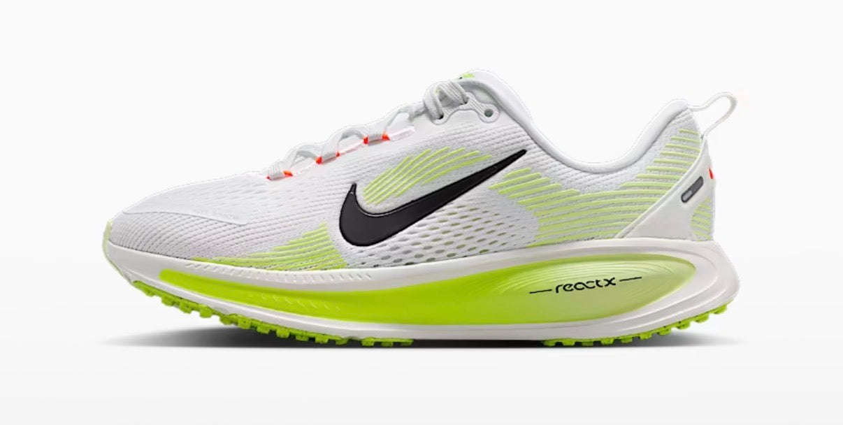 NIKE VOMERO 18