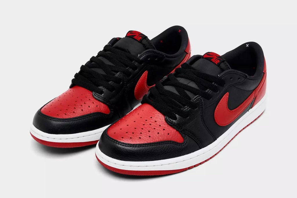 JORDAN 1 LOW "BANNED"
