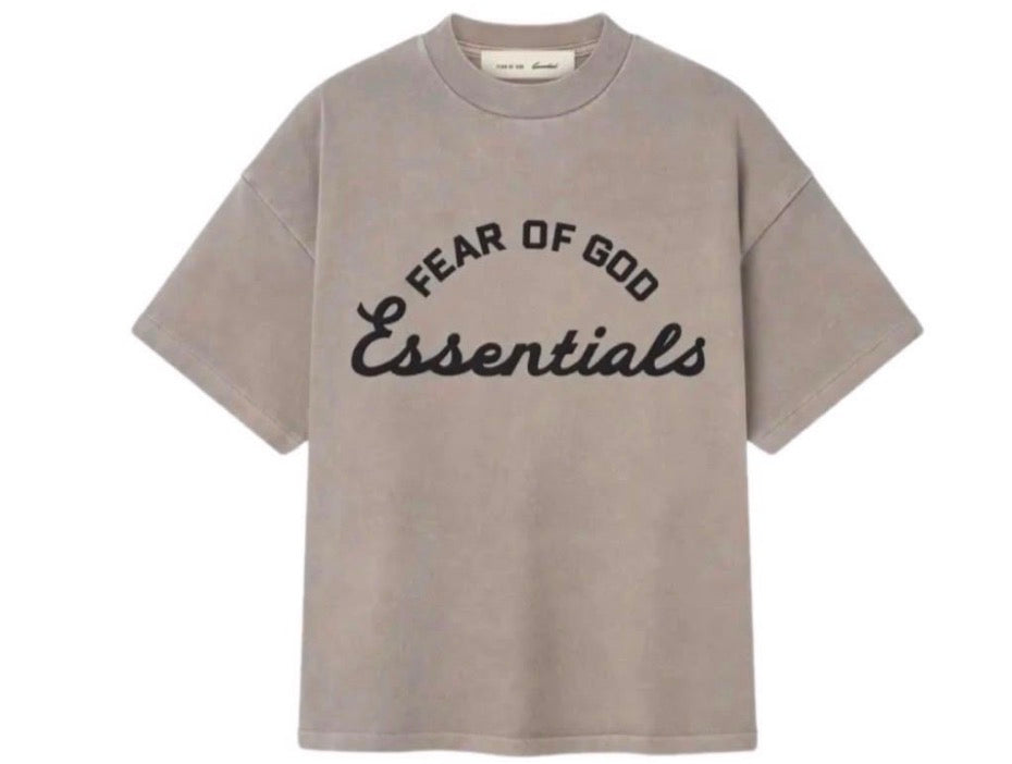 ESSENTIALS TEE