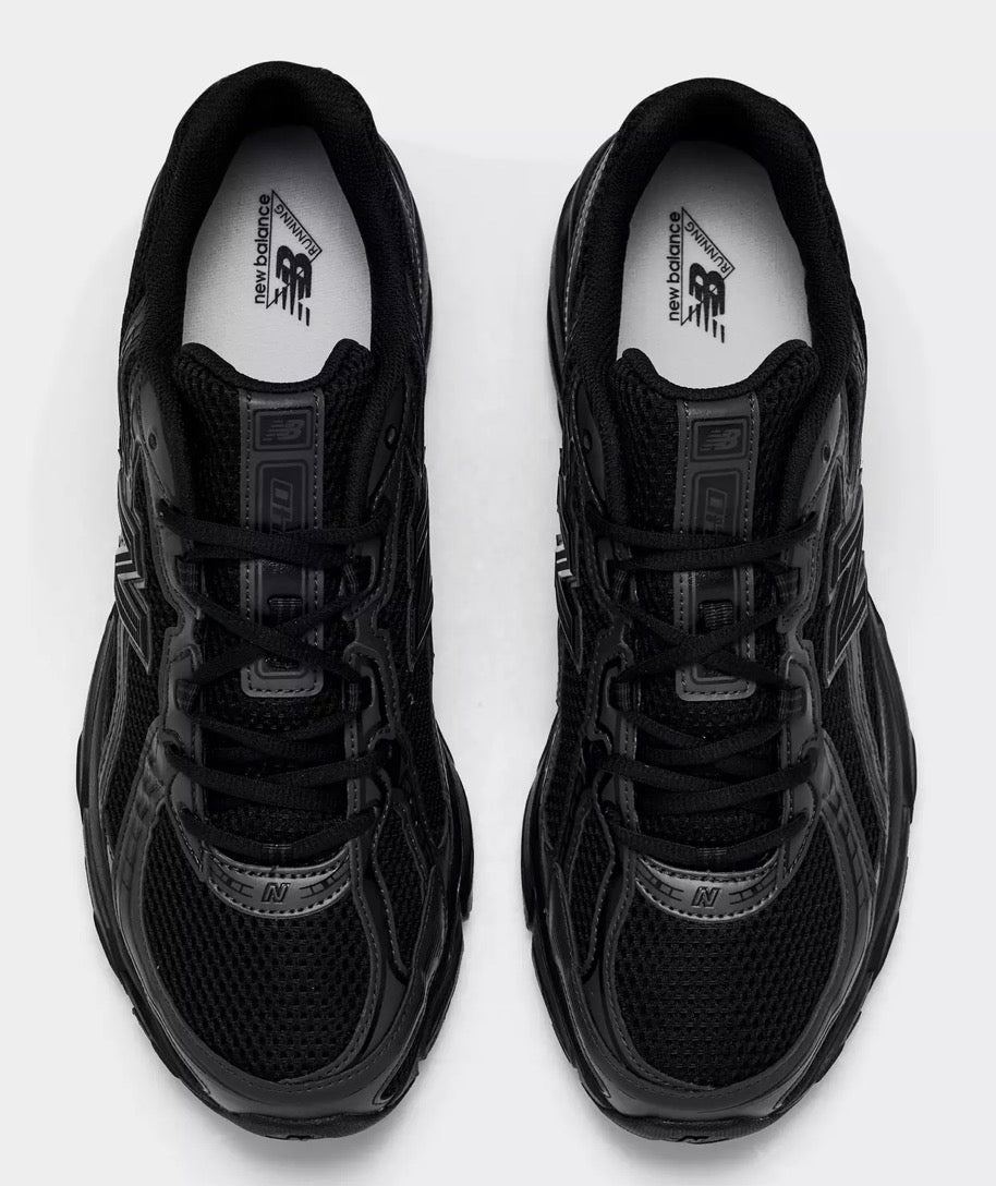 NEW BALANCE 740