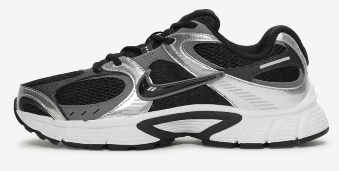 NIKE V5 RNR