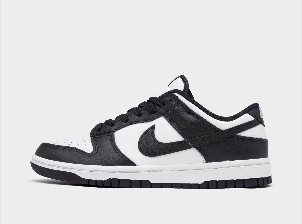 WOMENS NIKE DUNK LOW RETRO