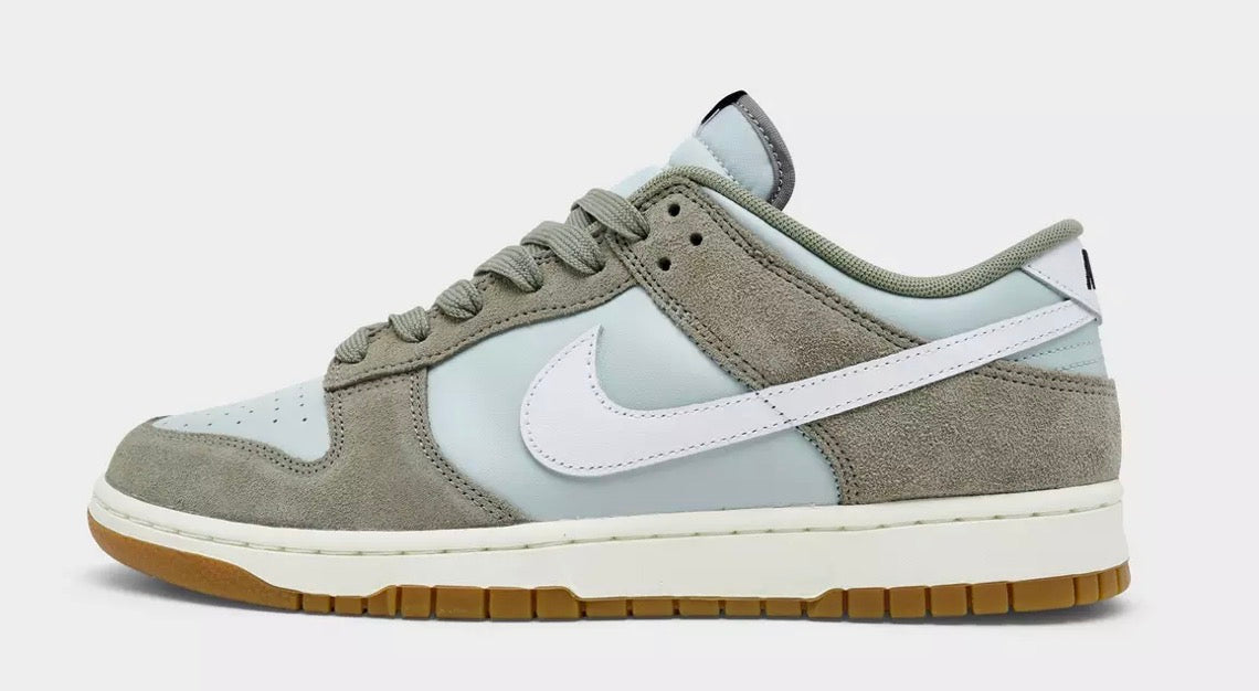 NIKE DUNK LOW RETRO SE